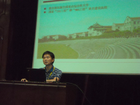 2011武漢研招現場咨詢會：師范專場宣講會(圖集)3