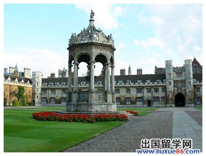 英國巴斯大學將在9月22-28日組織學生安置活動1