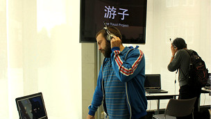 英國留學:“游子”展覽：謝大中國學生寫實2