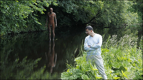 英媒2012:戈姆利讓藝術穿越整個城市1