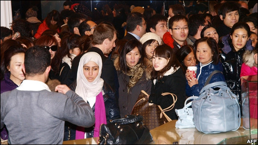 英媒2012:英國Selfridges“漢語迎客”1