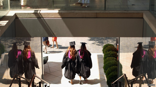 英媒2013:萊斯特大學提供學生帶薪實習機會1