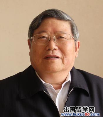 代表委員熱議：出國留學"鍍金"思想不可取何1