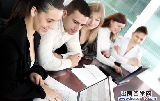 美國未來10年高薪職業:注冊護士居首(圖)9