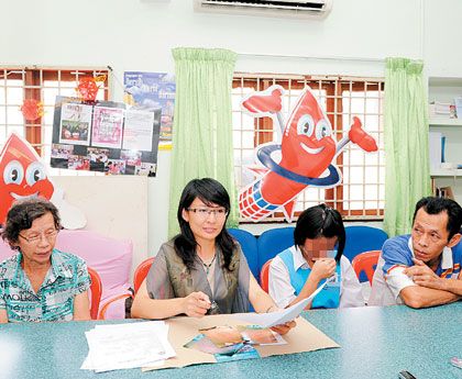 大馬華裔女生遭學姐毆打老師目睹不解圍1