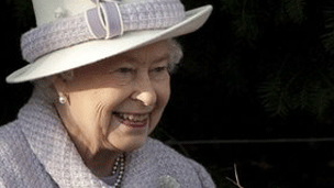 英國留學:復古潮下 女王領英國本色時尚1