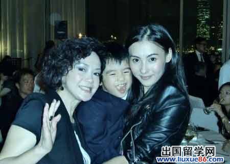 張柏芝攜子飛往加拿大，離婚風波能否緩解引關注【圖】[1]2