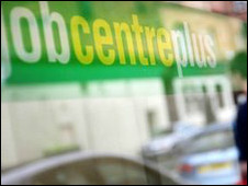 英國留學:英國失業人口將繼續“攀升”1