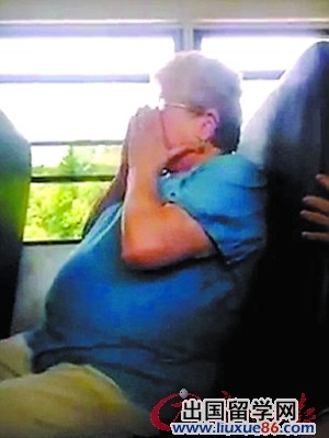 美68歲校車導護受學生惡語欺凌激民憤[1]1