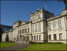 2012英國BBC:威爾士通過大學學費漲價案1