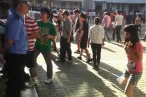 2011年高考：全國933萬學子參加，高考人數連續三年遞減[1]1