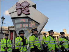 2012英國:逾萬士兵參與倫敦奧運安保1