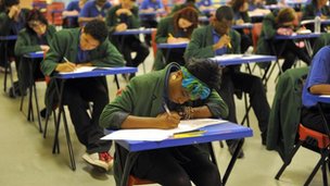 英媒:英國GCSE考試將面臨重大變革1