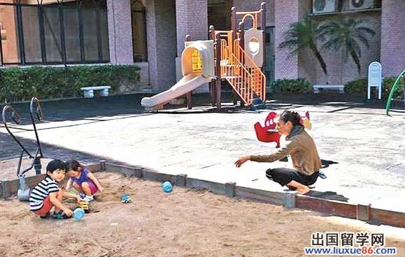 傳張柏芝懷第三胎，謝霆鋒依然無返港意圖【圖】[1]3