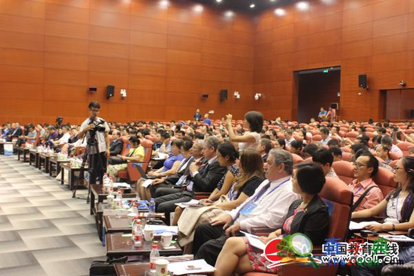 多國職業教育人齊聚天津共商“現代學徒制2