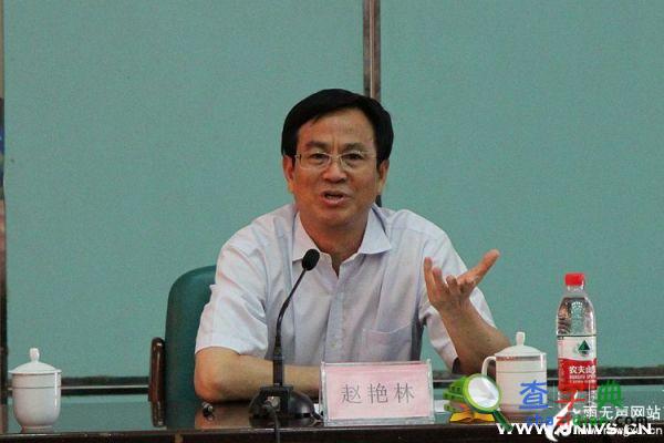 廣西大學我校首批慕課上線 趙艷林校長與師生暢談教學革新1