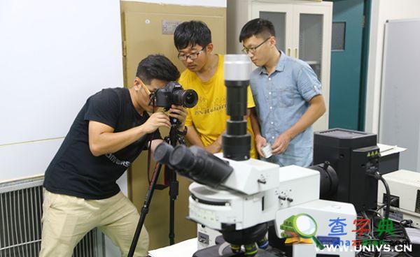 大學生拍延時專題片展魅力石大5