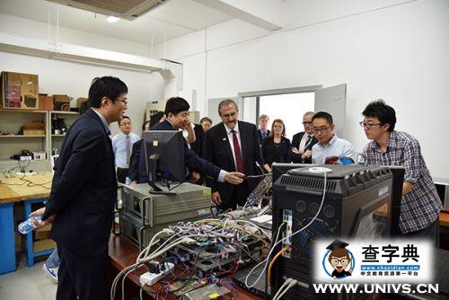 美國密西根大學校長一行訪問上海交大5