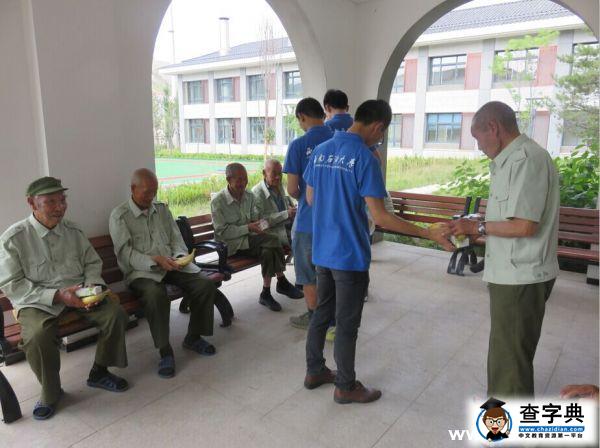 西南石油大學訪問老紅軍，探尋紅色記憶1