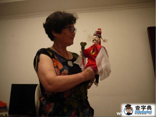 千軍萬馬一只手 東科大學生走訪布袋木偶戲傳承人3