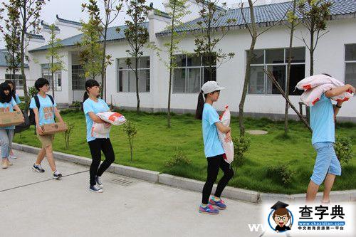 湖南農大“綠翼”社會實踐團走進敬老院1