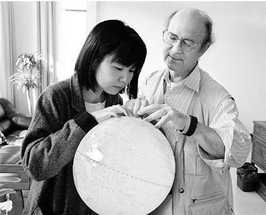 2004年諾獎物理學獎得主在浙工大教學一周 除了工作還是工作1
