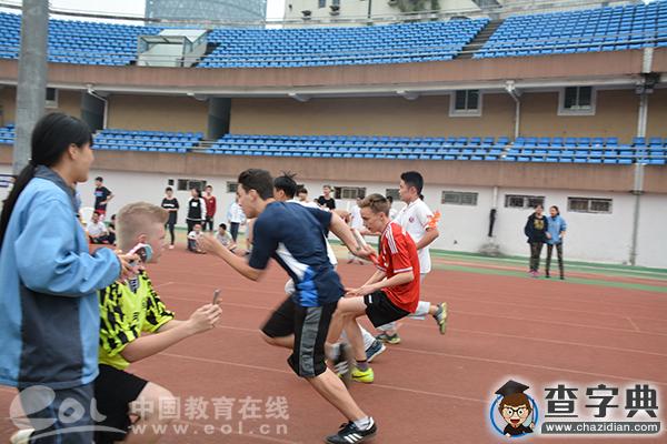 杭十中第70屆運動會上，金發碧眼的德國朋友來了3