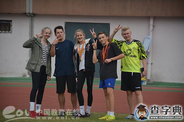 杭十中第70屆運動會上，金發碧眼的德國朋友來了2