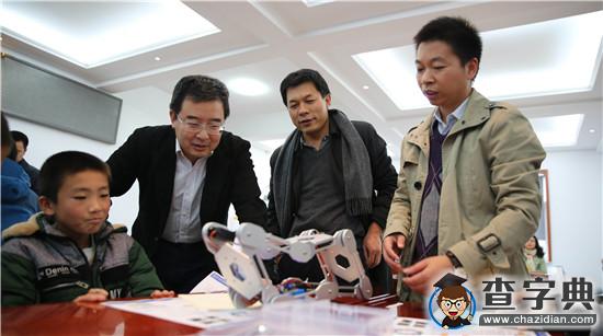 開放實踐課選課持續火爆 郊區學生足不出戶也可享用3