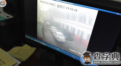 渭南一小學學生雨天給校長洗車 教育局介入調查3
