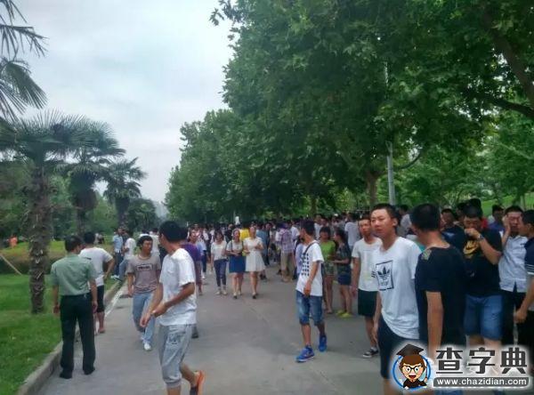 依依惜別 “小綠人”飆淚送教官7