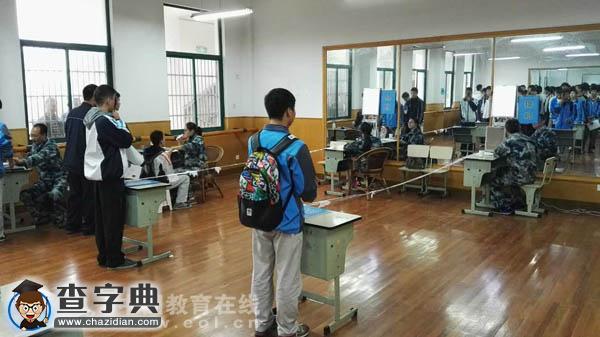 空軍選拔飛行員 視力成了阻礙浙江高三生的大關1
