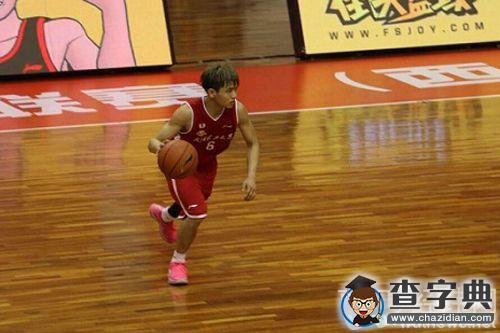 武漢理工李文峻：球場俠骨　日下柔情1