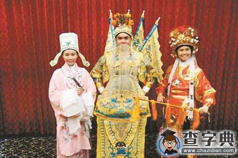 西南大學留學生癡迷中國傳統文化1