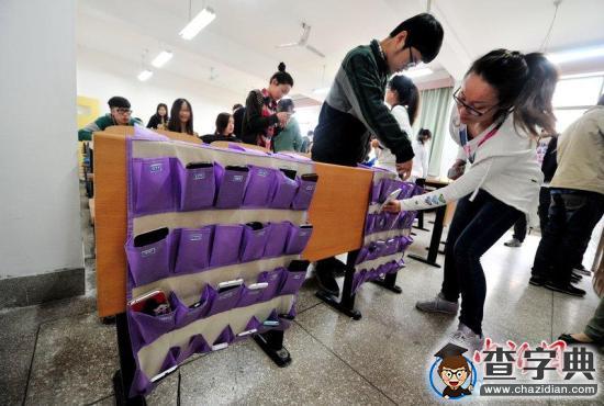 報告稱中國大學生每天使用智能手機超5小時1