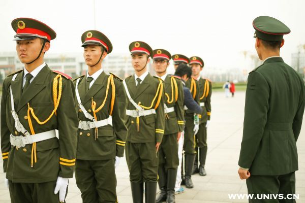 臨大人的一天——兵哥哥的大學日常1