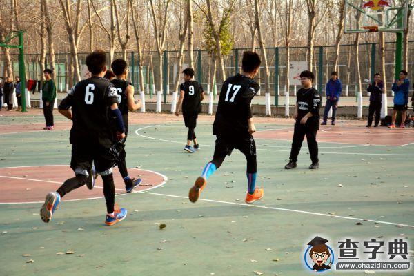 熱血青春 激情洋溢——看渤海大學籃球大戰1