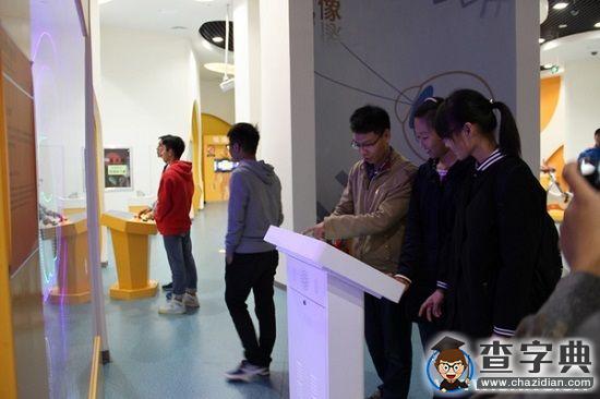 濰坊學院：走進科技館 體驗科技魅力1