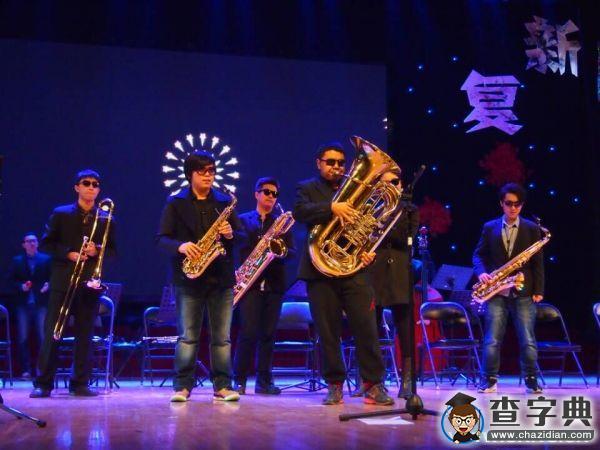 長安大學迎新晚會：用年輕的心臟 擁抱放肆的青春14