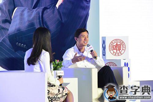 李彥宏與復旦師生交流“發現改變世界的力量”2