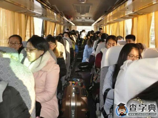 淮南師院愛心大巴 說走就走的暖心回家路5