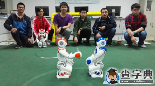 大連理工大學戰隊斬獲機器人在線競賽冠亞軍1