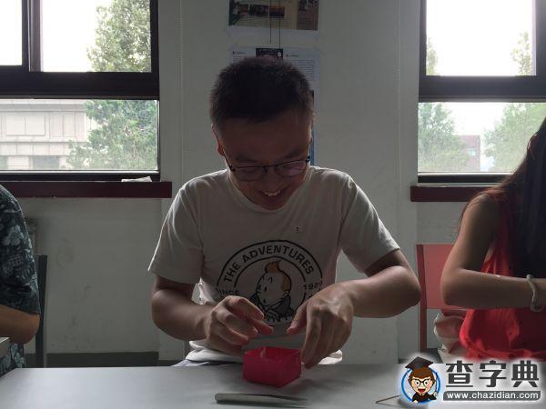 方寸之間顯百態 北京毛猴展人生6