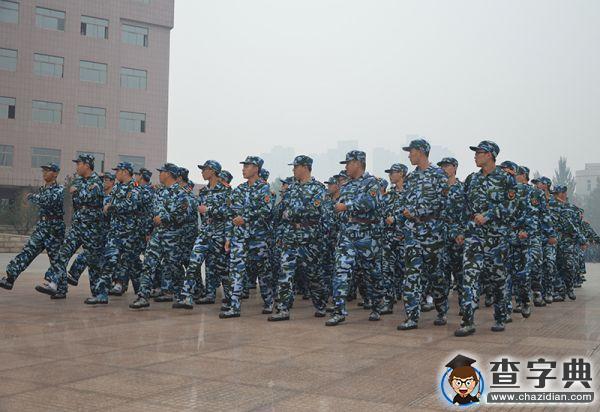 軍訓結束了 今早的閱兵典禮你怎能錯過2