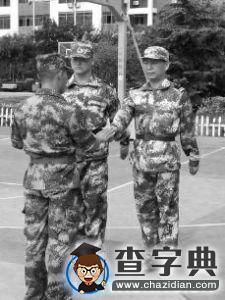 山東濱州醫學院迎來45歲“學爸”級大一新生1