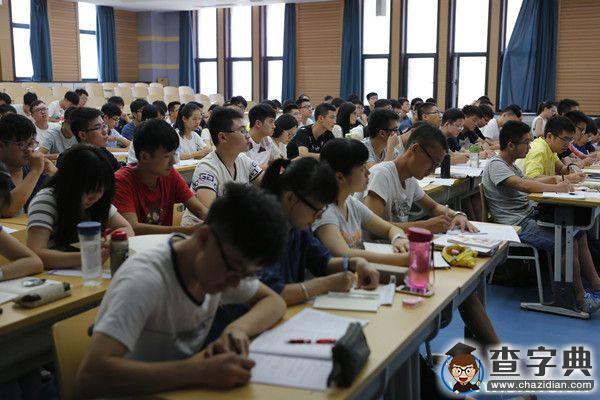 中國民航大學開學首日：師生精神飽滿 課堂氛圍融洽1