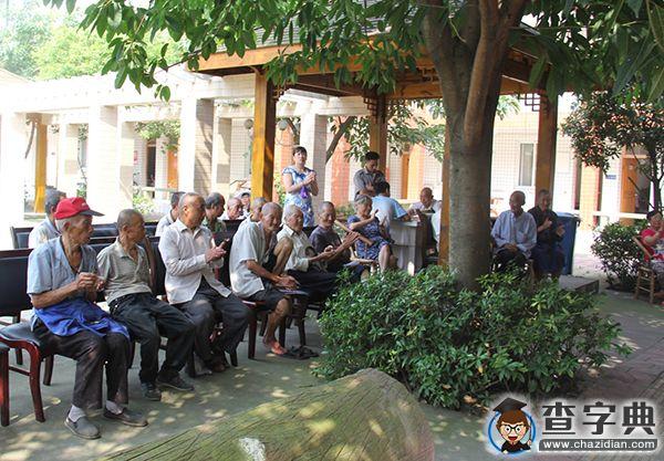 西南石油大學關注老年人、弘揚奉獻精神暑期實踐3