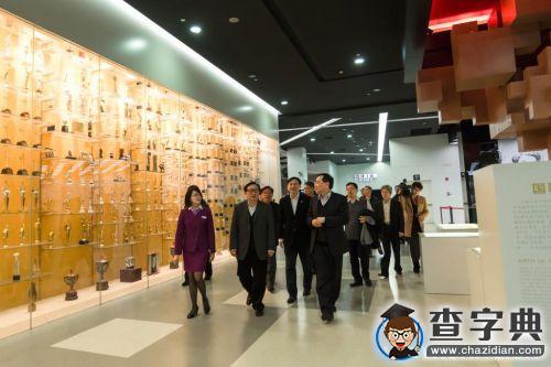 第十一屆全國人大常委會副委員長華建敏到上海交大調研2