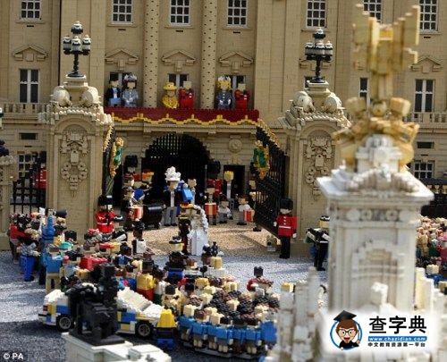 英國積木樂園搭出可愛王子婚禮場景(組圖)1