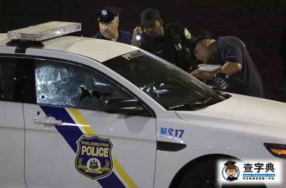 美國費城一名槍手襲擊警察，造成一死多傷2